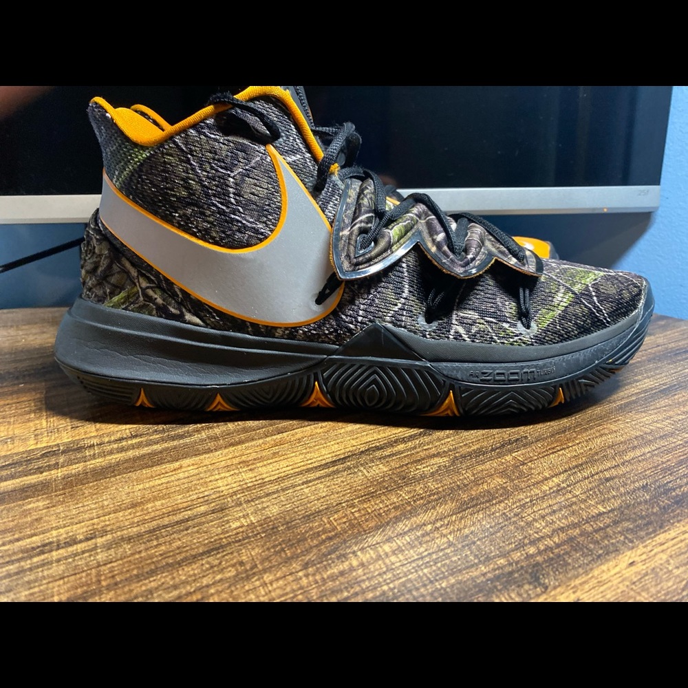 Kyrie 5 “Taco”, Size 12, PreOwned